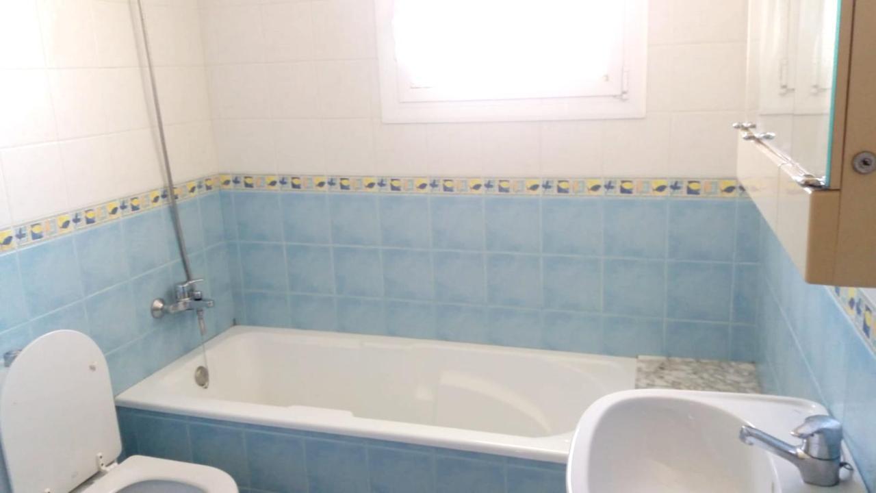 One Bedroom Appartement At L'Eucaliptus 400 M Away From The Beach With Sea View Shared Pool And Furnished Terrace 外观 照片